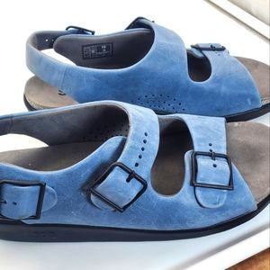 SAS blue leather shoes